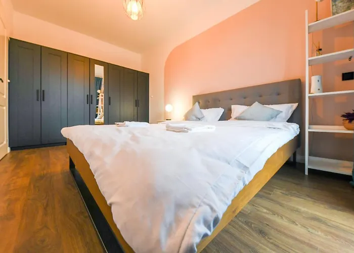 Grand Park Rose Iulius Mall *